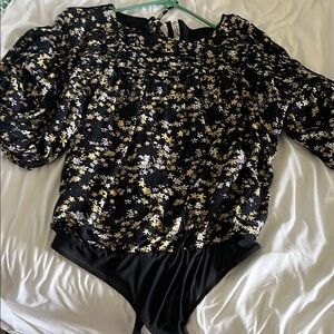 Free people floral fun sleeve bodysuit sz small excellent condition.